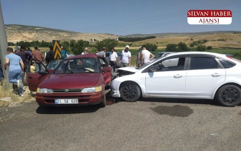 Silvan Batman Yolunda Trafik Kazası