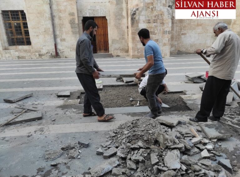 KAYYUMUN YAPMADIĞINI HÜDA PAR GENÇLİK KOLLARI YAPTI