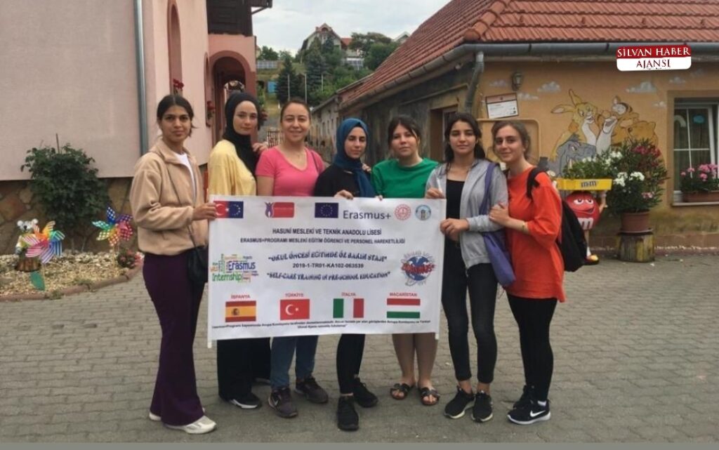 Silvan’lı Öğrencilerden Avrupa’da Staj Eğitimi