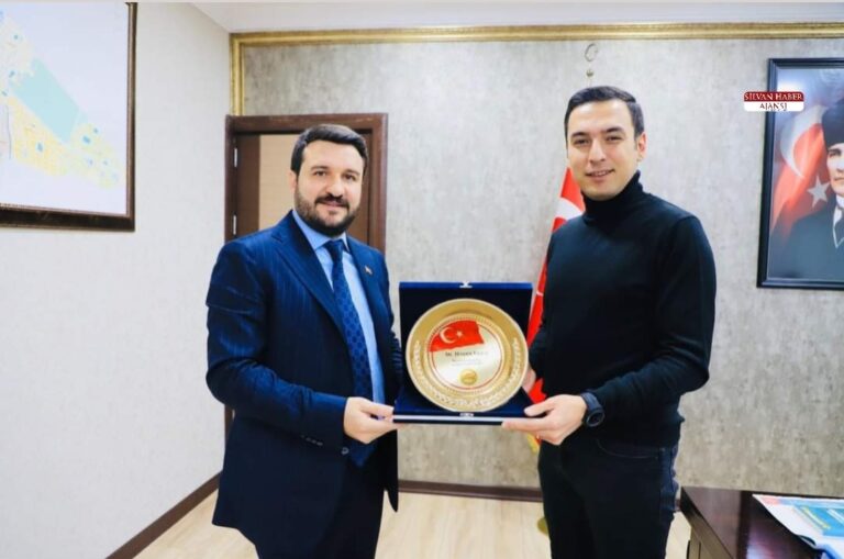 Boşatlılar Derneği Mülki Amirleri Ziyaret Etti