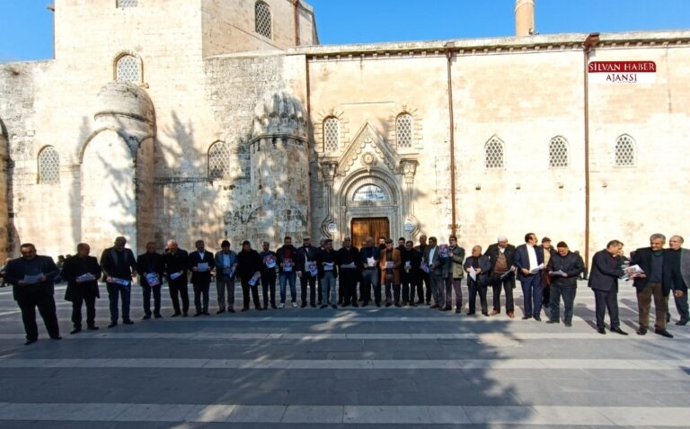 Silvan’da Kur’an’a Saygı İçin Basın Açıklaması Düzenlendi