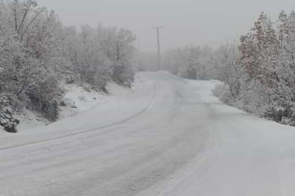 Silvan’da Aşırı Kâr Yağışı Nedeniyle Köy Yolları Kapandı