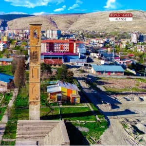 Eyyubiler Cami Minaresi/Kırık Minare