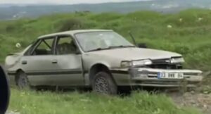 Araç Şarampole Yuvarlandı 6 Yaralı