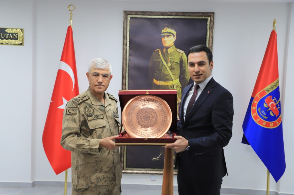 Jandarma Genel Komutanı Orgeneral Çetin, Silvan’ı Ziyaret Etti