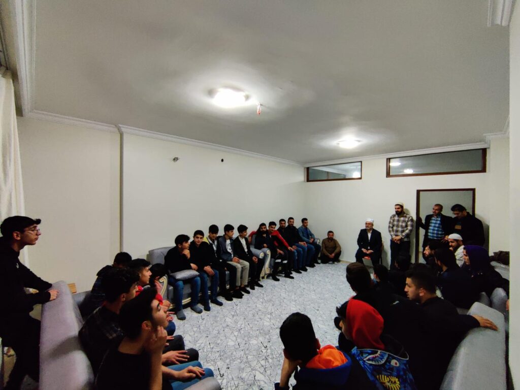 Gençlik Merkezi İftar Programı Düzenledi