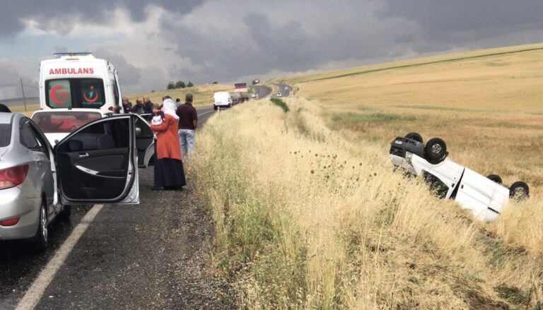 Diyarbakır Silvan Karayolunda Kaza: 2 Yaralı