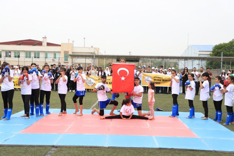 19 Mayıs Kutlamaları Yapıldı