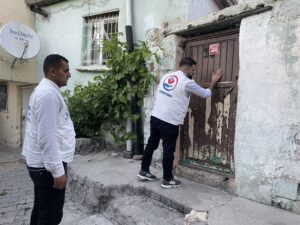 Yetimler Vakfı Ve Umut Kervanı Silvan’da Yüzlerce Aileye Kurban Eti Ulaştırdı