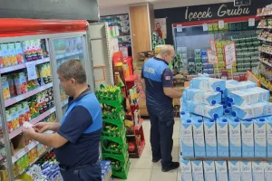 Diyarbakır’da Zincir Marketlere Etiket Kontrolü Ve Gıda Denetimi