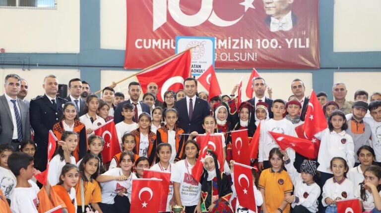 Cumhuriyet’in 100. Yılı Kutlandı