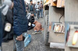 Diyarbakır’da Alışverişten Dönen Kadına Hafriyat Kamyonu Çarptı