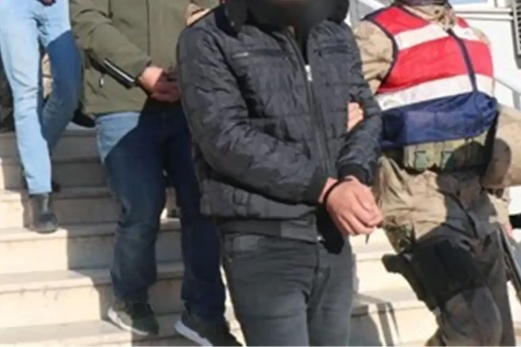 Diyarbakır’da Sosyal Medyadan PKK Propagandası Yapan 10 kişi Yakalandı