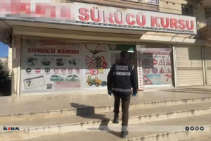 Diyarbakır’da sürücü kurslarına operasyon: 12 gözaltı